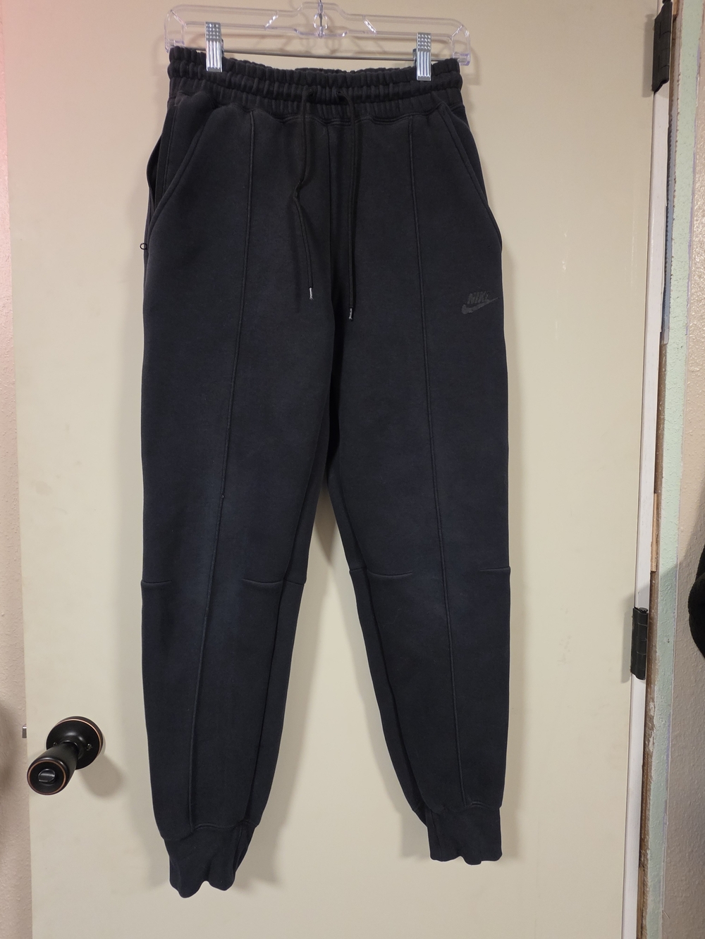 Nike Black Men's Fleece Jogger Sweatpants with Drawcord